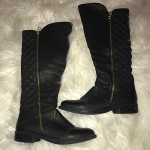 Steve Madden black boots